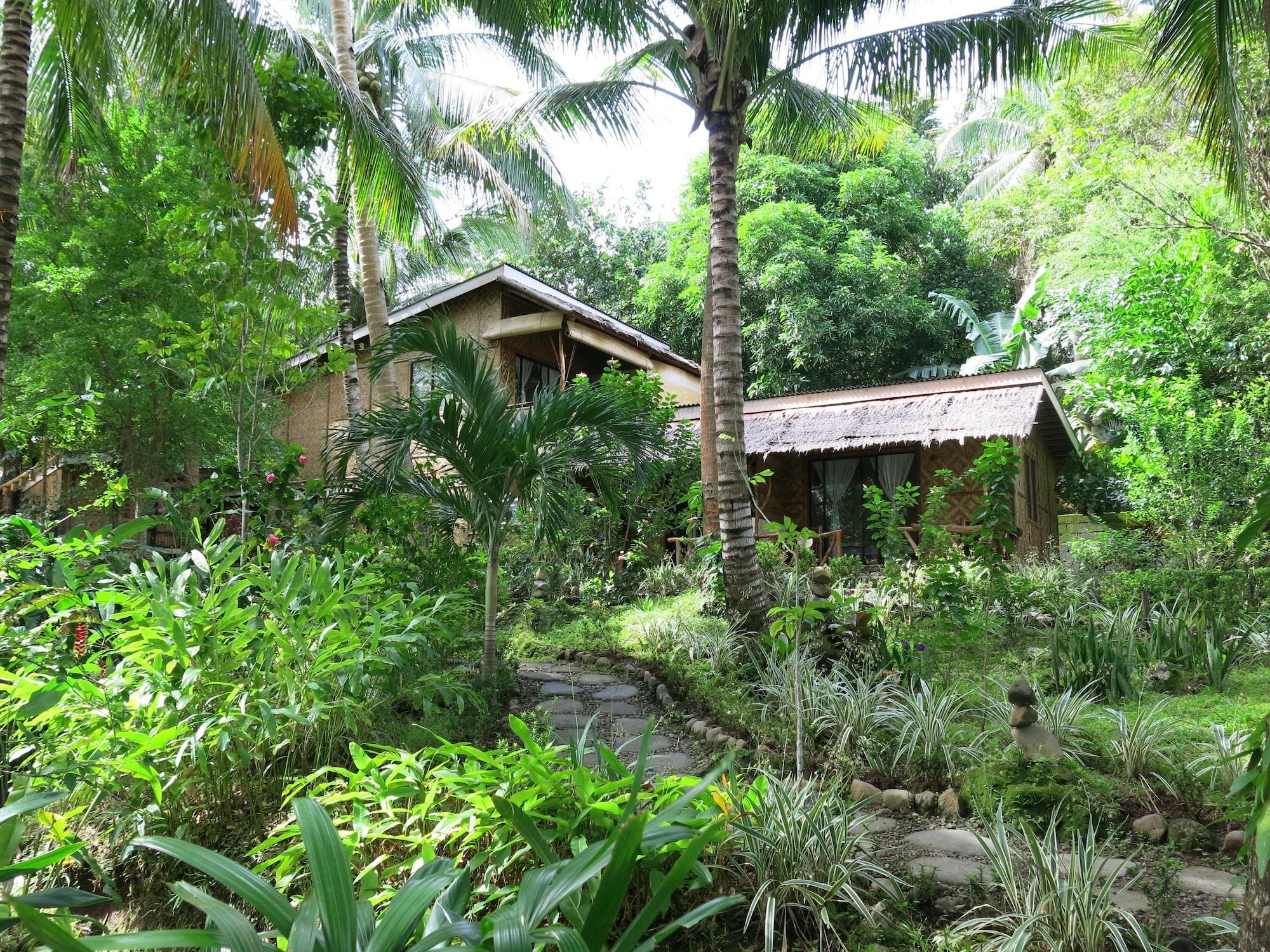 Camiguin Volcan Beach Eco Retreat&Dive Resort Mambajao Esterno foto