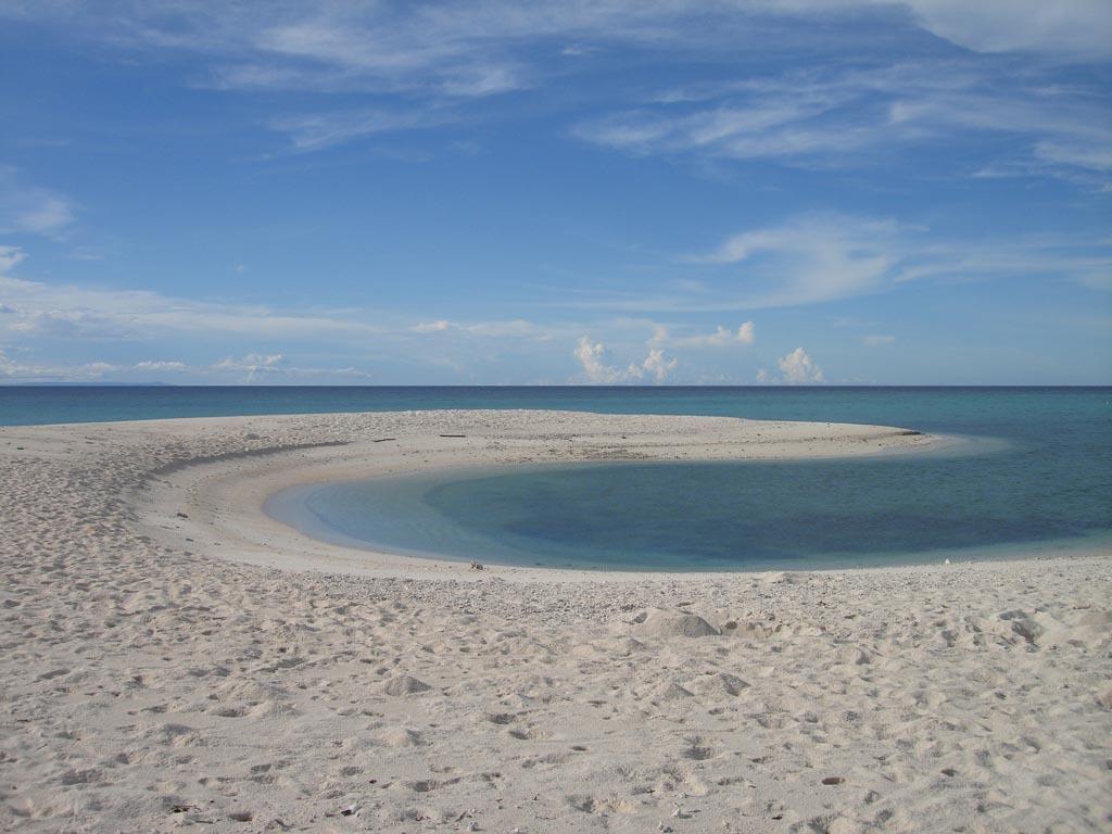 Camiguin Volcan Beach Eco Retreat&Dive Resort Mambajao Esterno foto