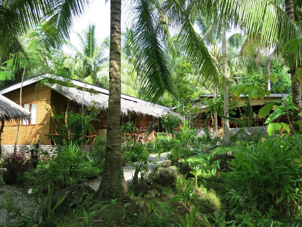 Camiguin Volcan Beach Eco Retreat&Dive Resort Mambajao Esterno foto
