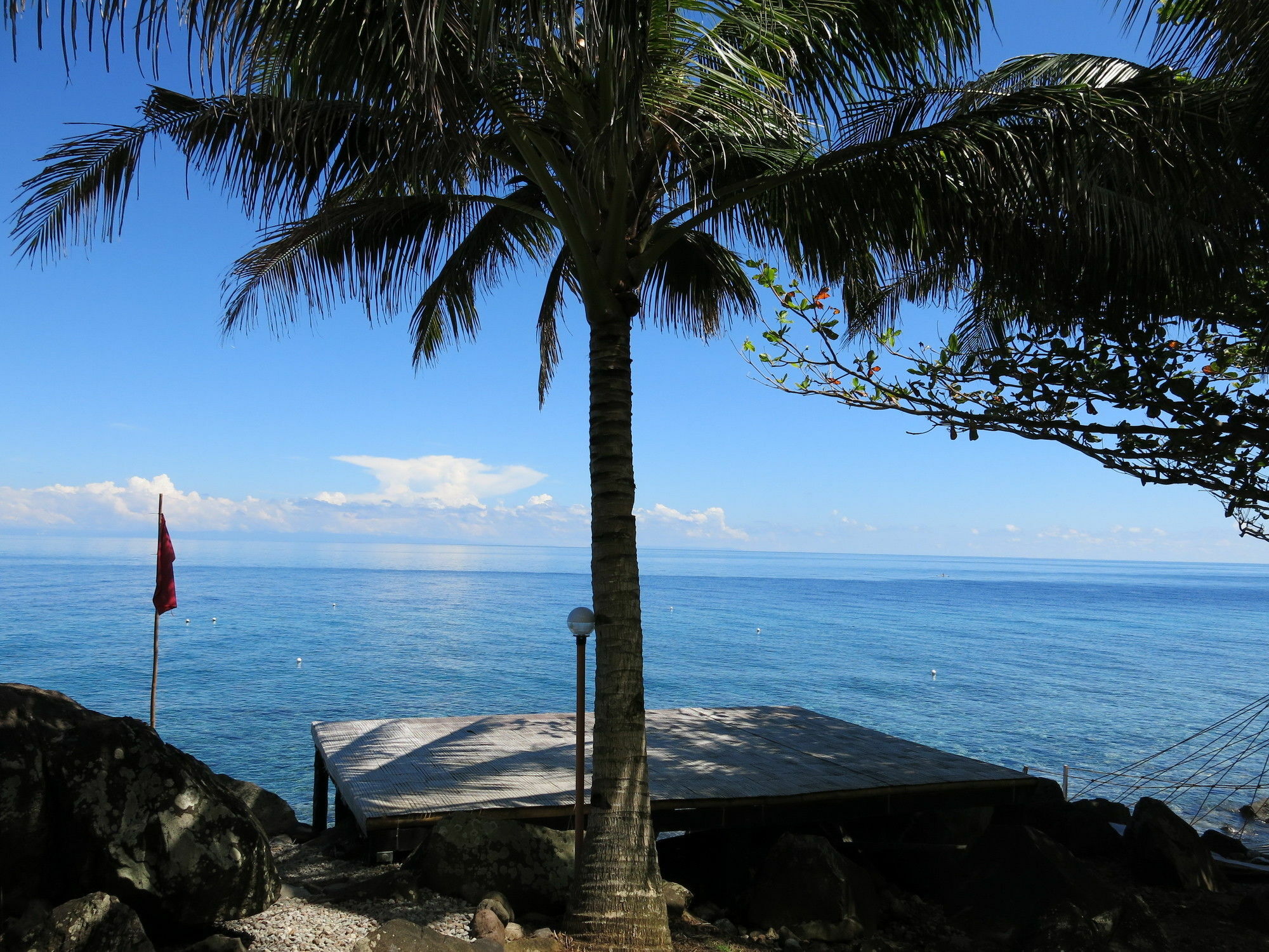 Camiguin Volcan Beach Eco Retreat&Dive Resort Mambajao Esterno foto